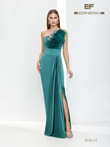 Vestido modelo roblas Madrina Raffaello Esthefan
