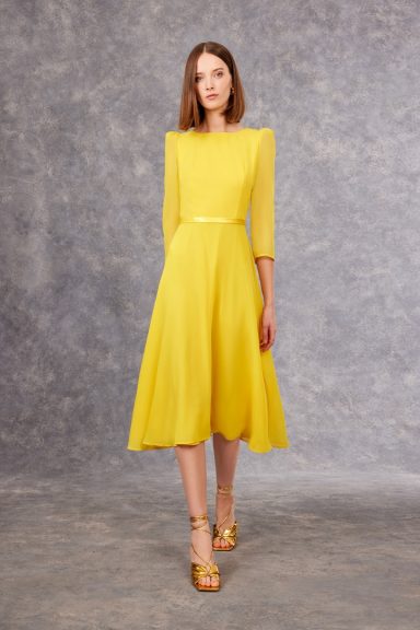 vestido carla ruiz corto