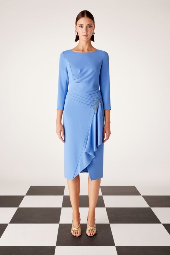vestido carla ruiz corto