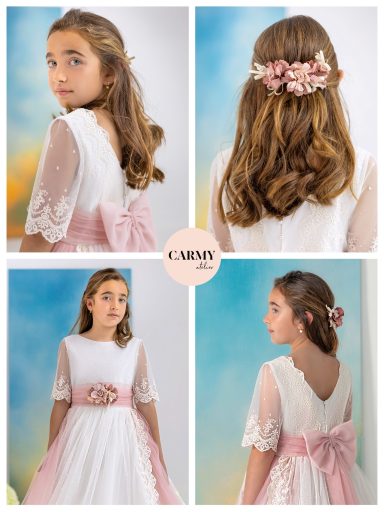 Niña con vestido blanco y rosa, peinado con flores, vista frontal y posterior.
